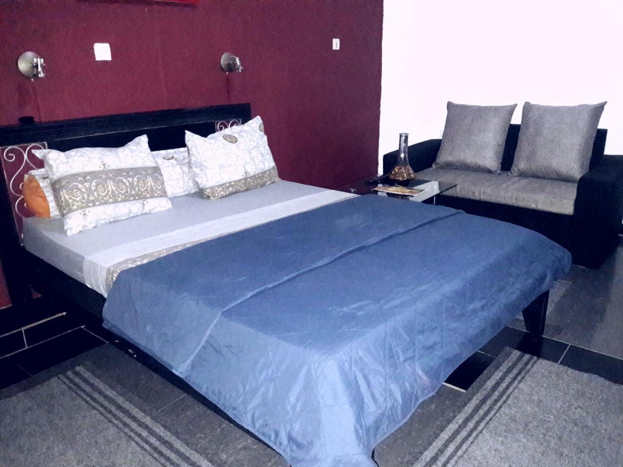 Residence St Martin Abidjan Bagian luar foto